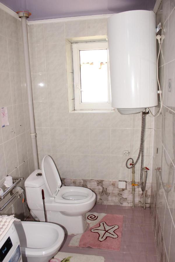 Guest House Jamal Naryn 외부 사진