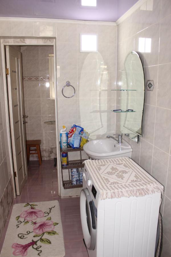Guest House Jamal Naryn 외부 사진